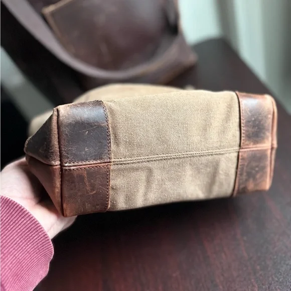 Classic Brown Leather Bag - Picture 10 of 12